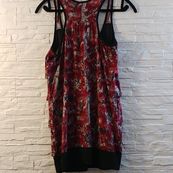 Suzy Sheir  layered sleeveless blouse - Picture 7 of 8